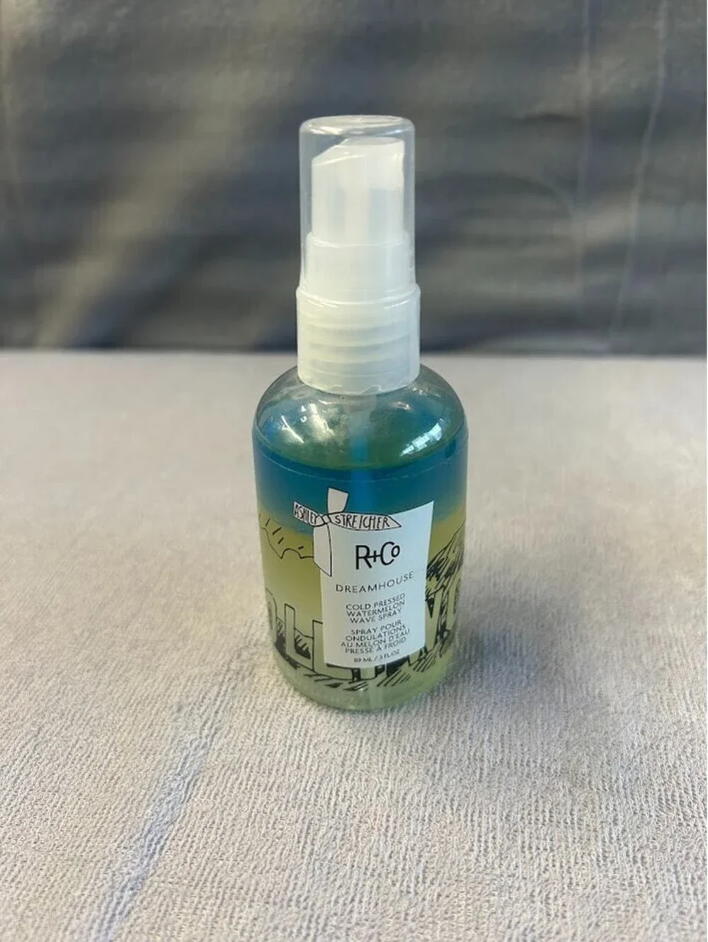 R&Co Dreamhouse Cold Pressed Watermelon Wave Spray